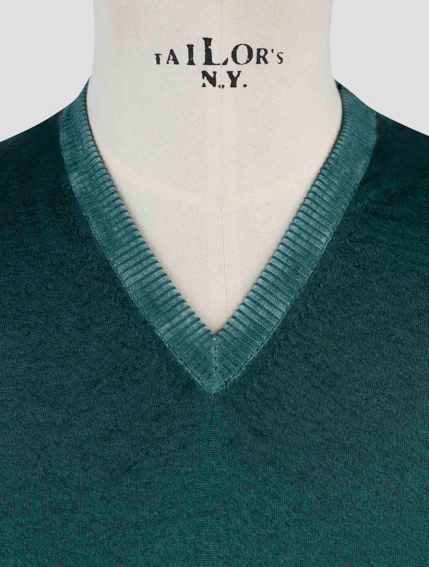 Kiton Green Cashmere Silk Sweater V-Neck