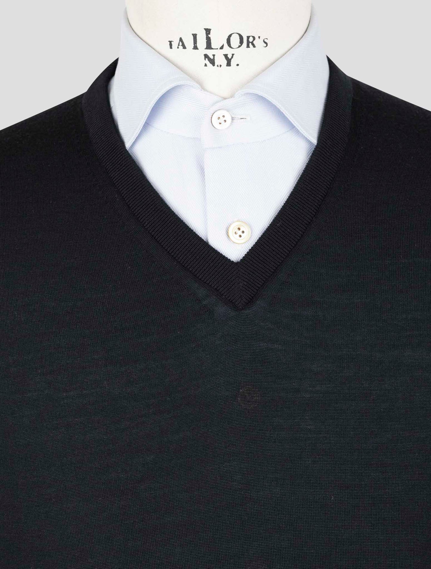 Kiton Black Wool 14 Micron Sweater V-Neck