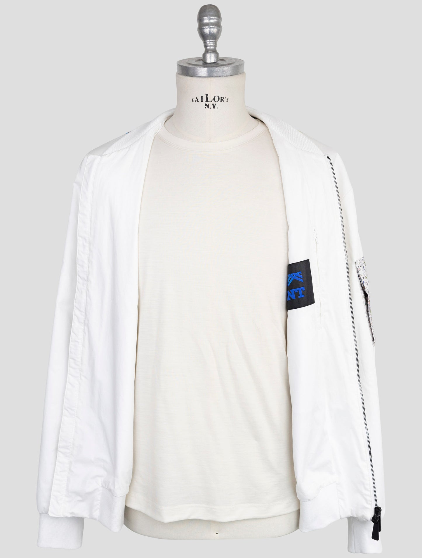 Kiton Knt White Viscose Pa Ea Coat