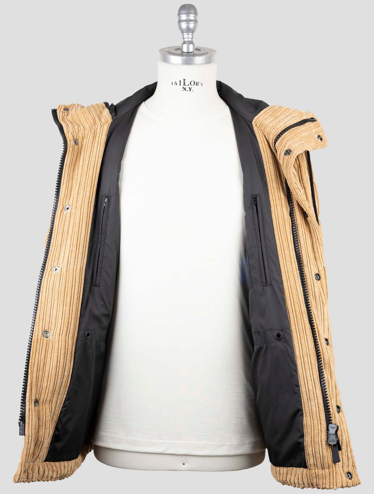 Kiton Knt Beige Pl Pa Velvet Coat