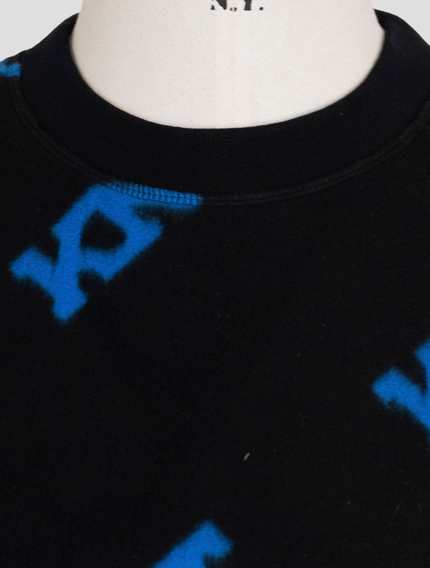 Kiton Knt Black Blue Pa Sweater Crewneck