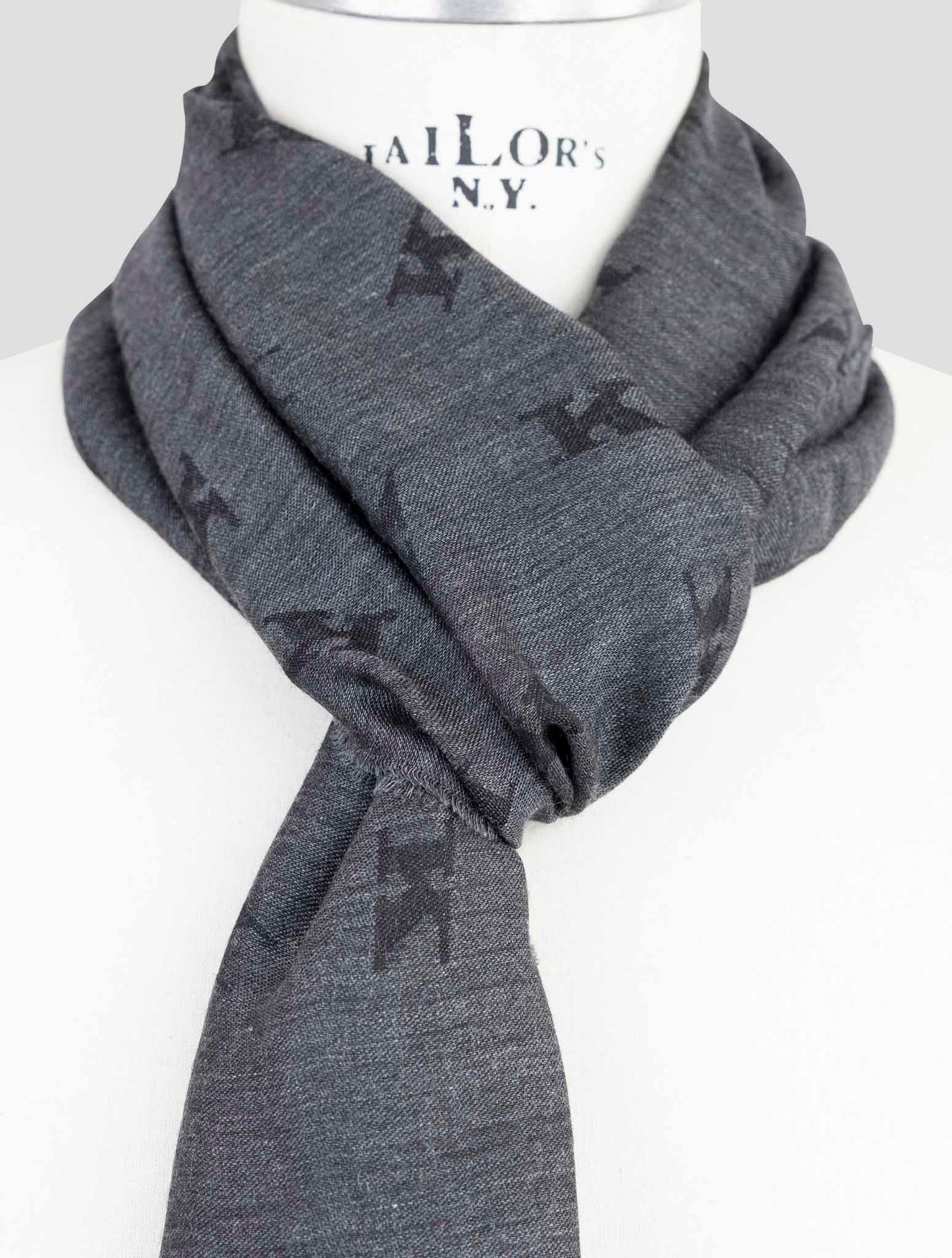 Kiton Gray Wool Silk Scraf