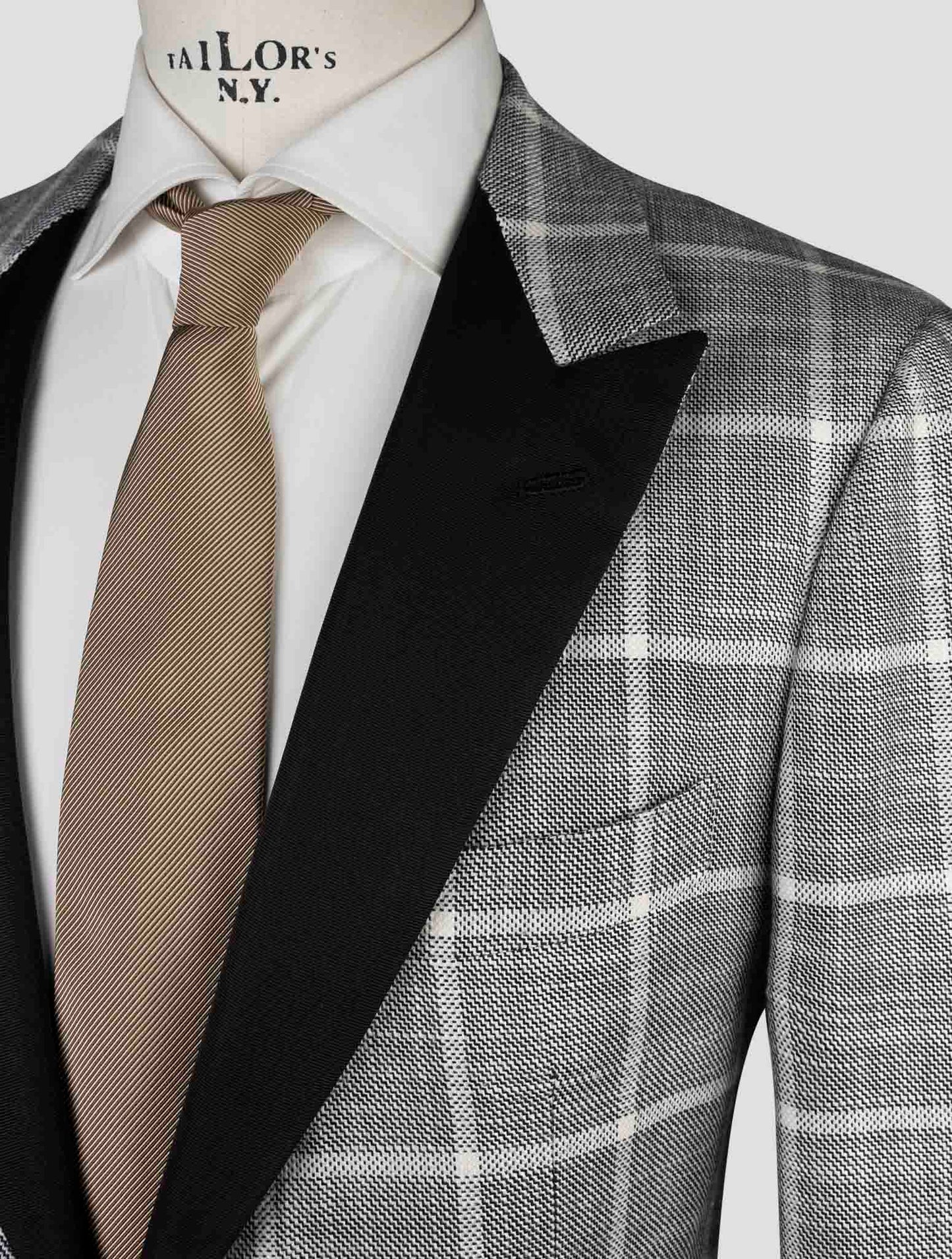 Kiton Gray Silk Cashmere Smoking Blazer