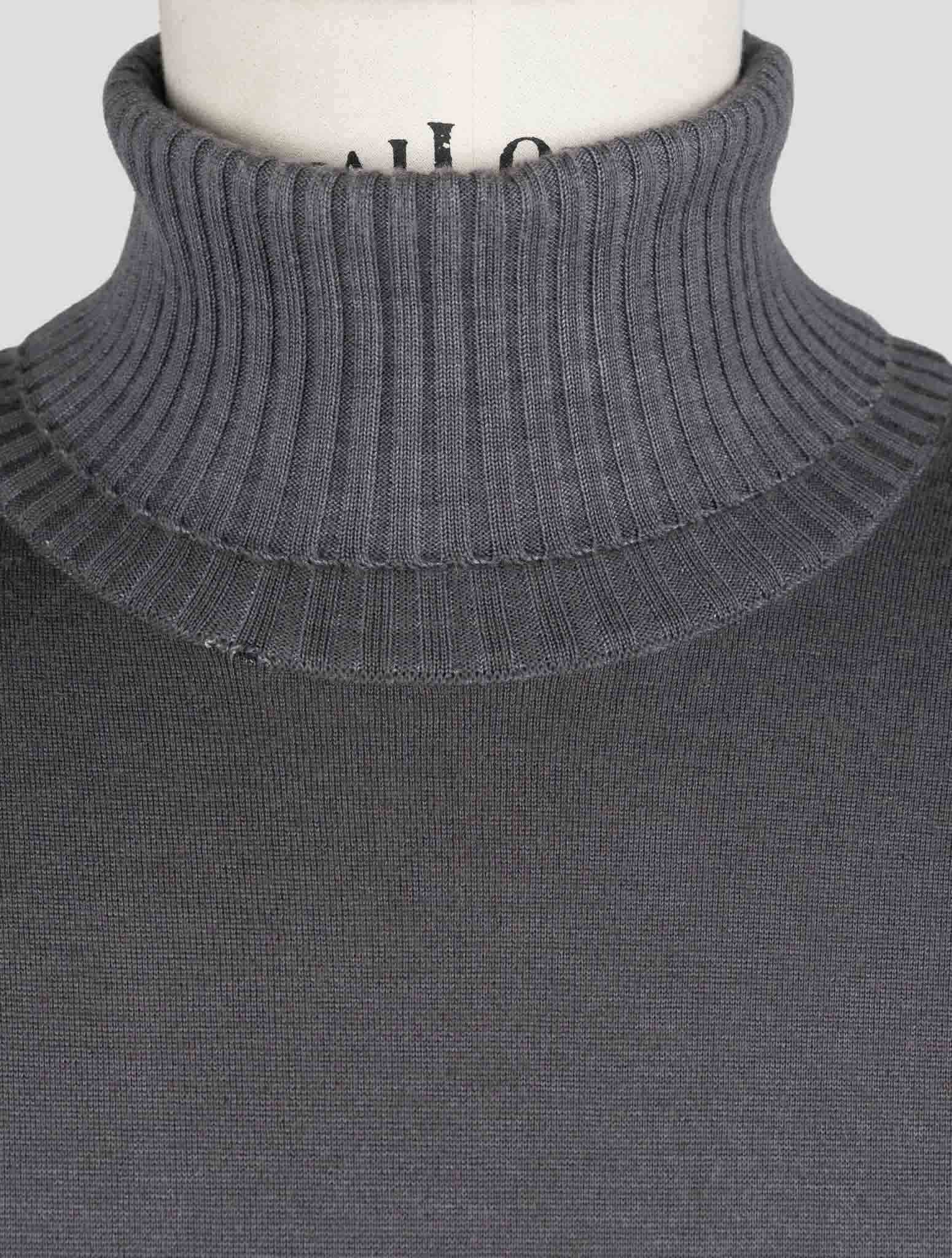 Kiton Gray Cashmere Silk SweaterTurtleneck
