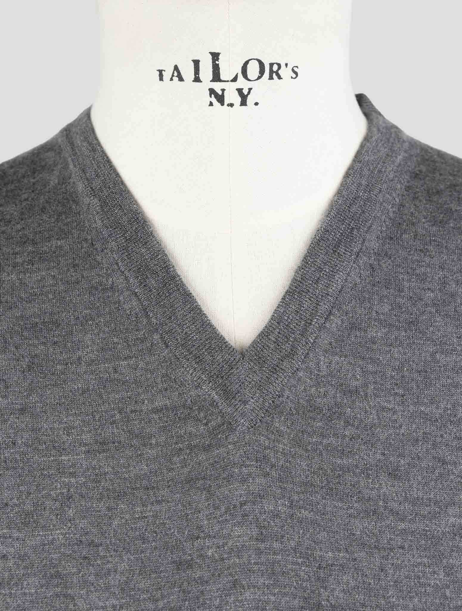 Kiton Gray Cashmere Silk Sweater V-Neck