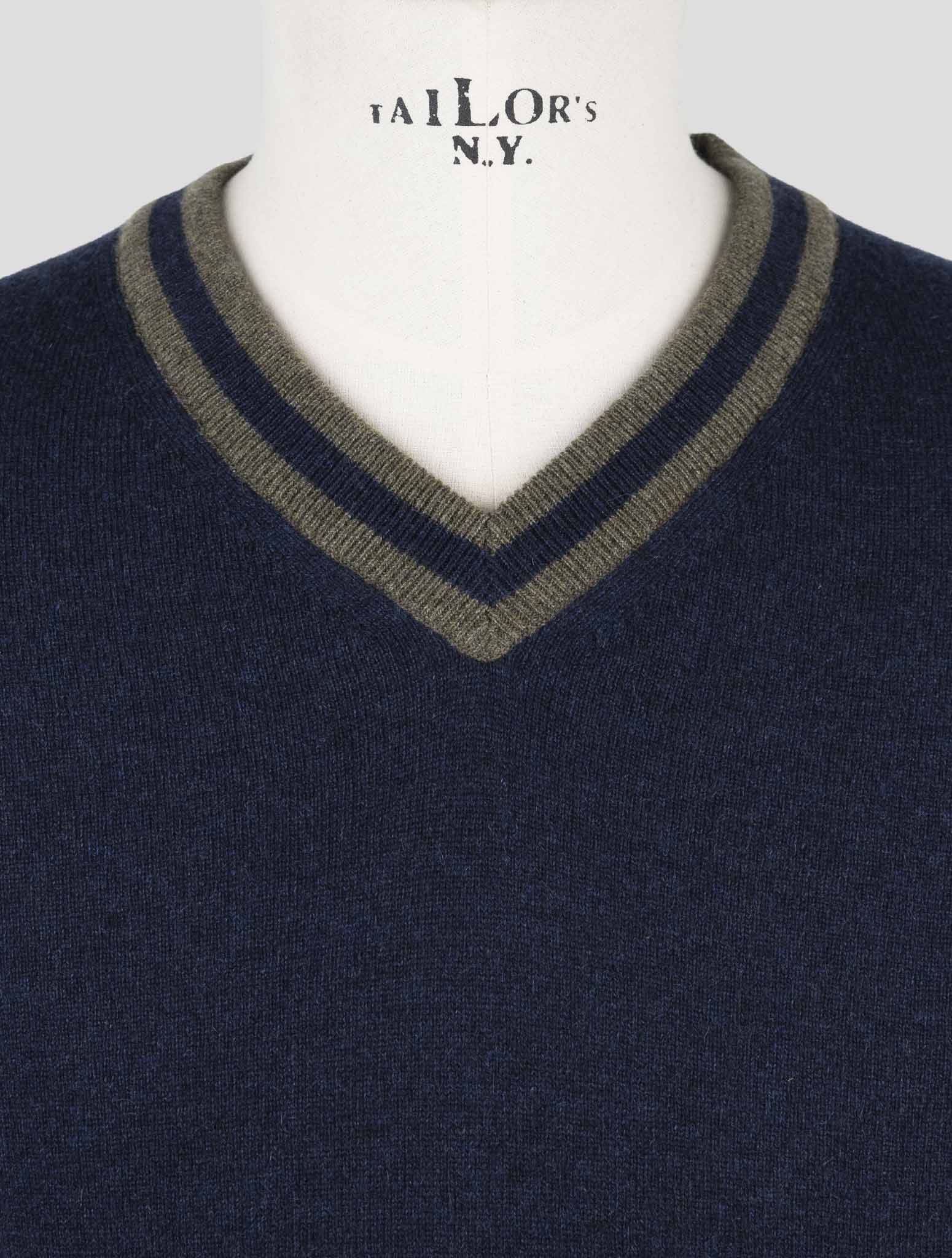 Kiton Blue Cashmere Sweater V-Neck