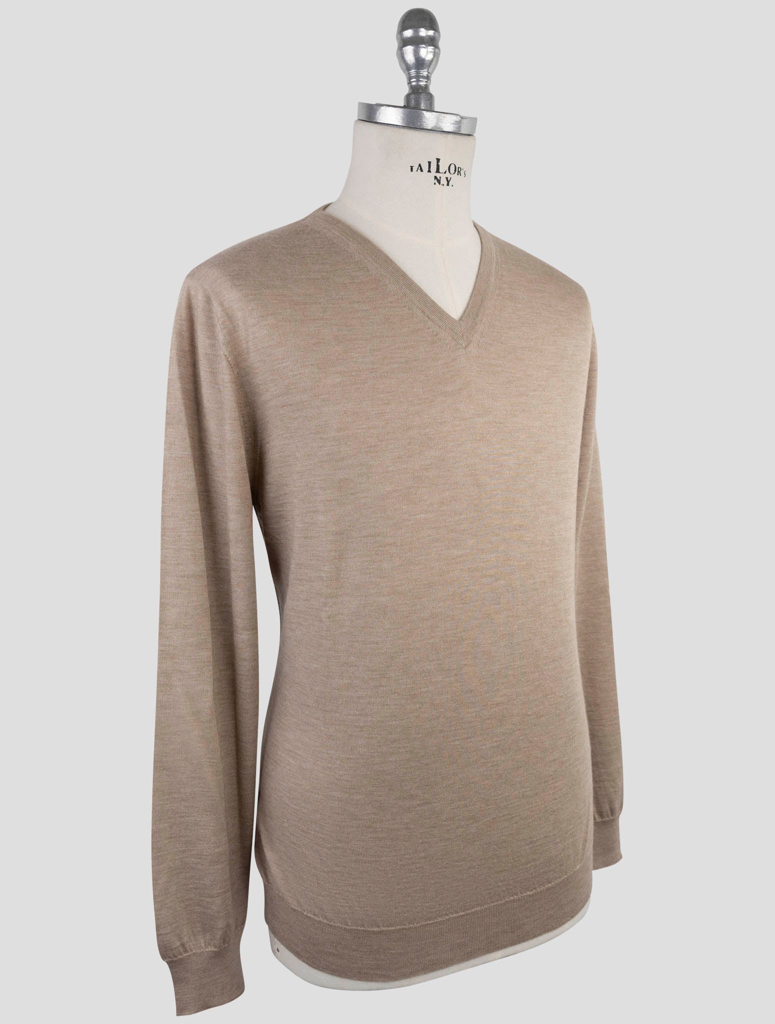 Kiton Beige Cashmere Silk Sweater V-Neck
