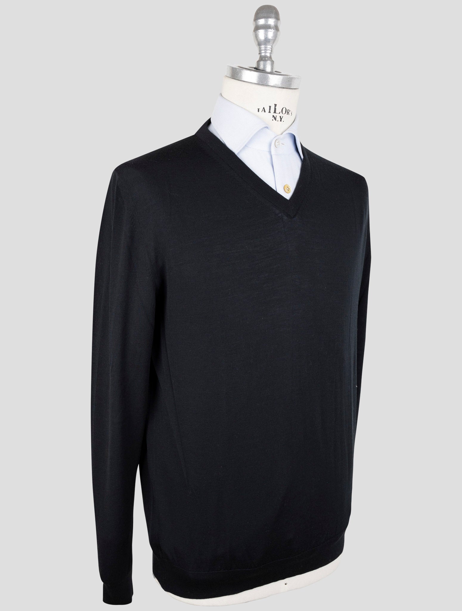 Kiton Black Wool 14 Micron Sweater V-Neck