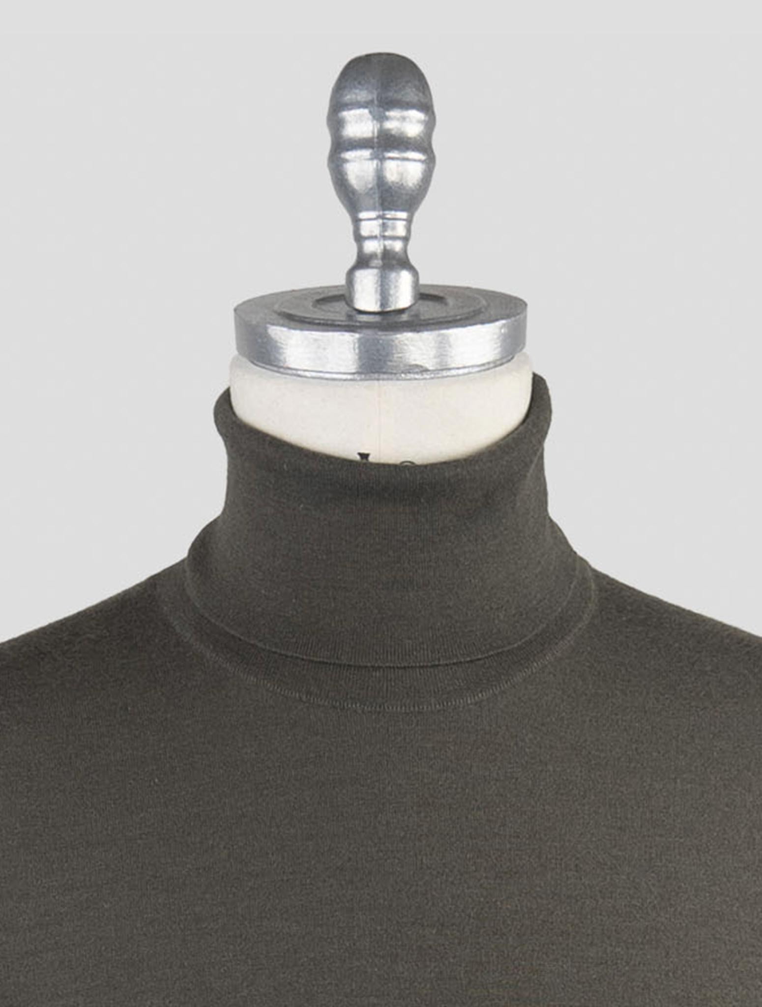 Kiton Green Cashmere Silk Sweater Turtleneck