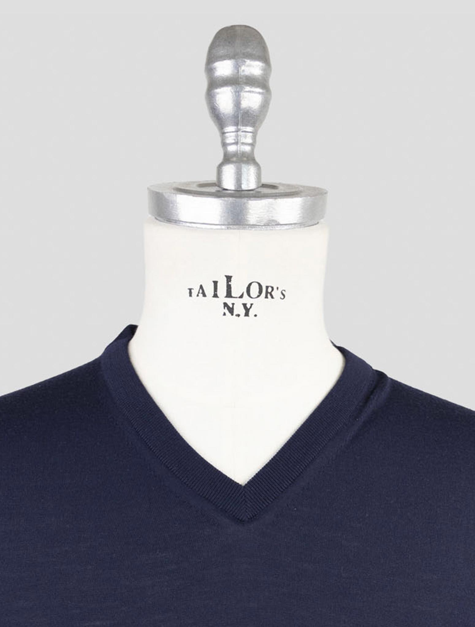 Kiton Dark Blue Wool Diamante Blu Sweater V-Neck