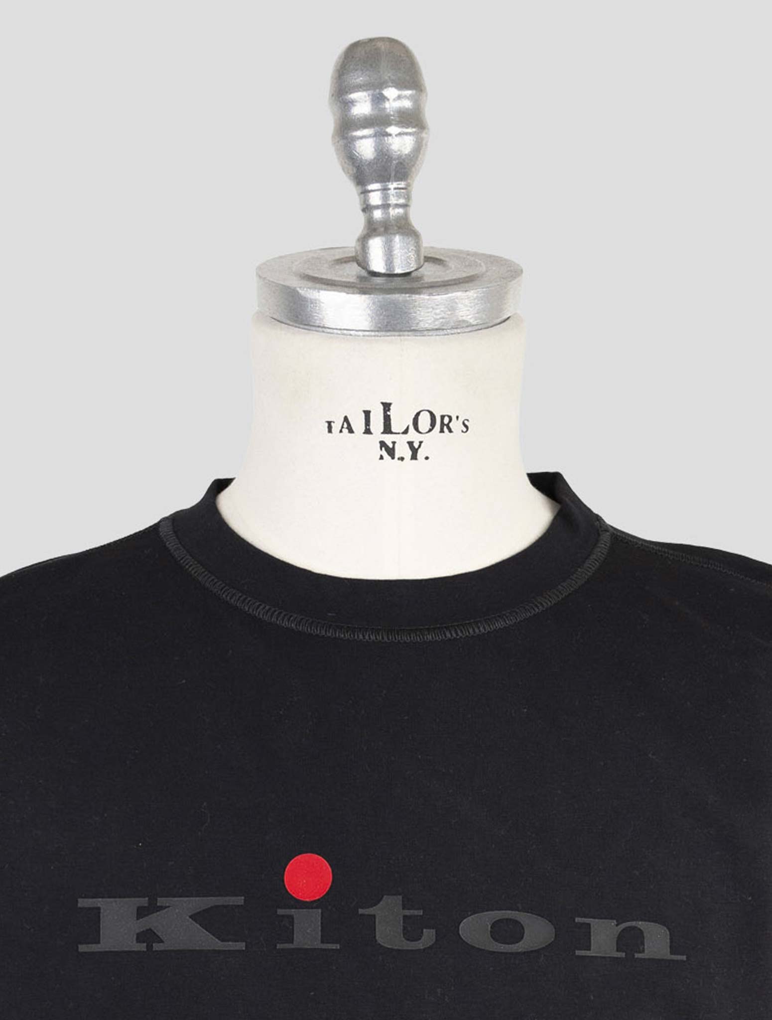 Kiton Black Cotton Ea Sweater Crewneck