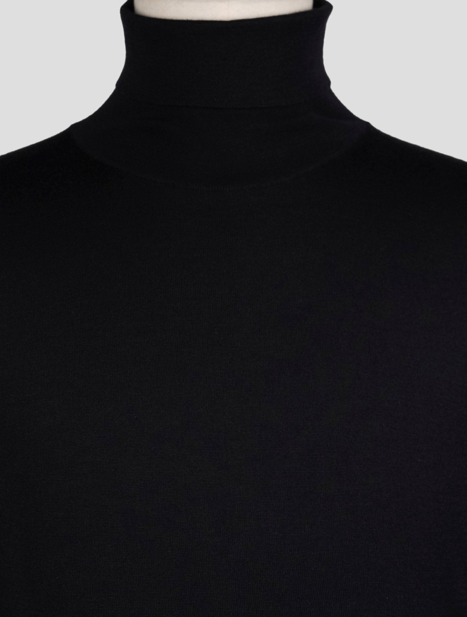 Kiton Black Cashmere Silk Sweater Turtleneck