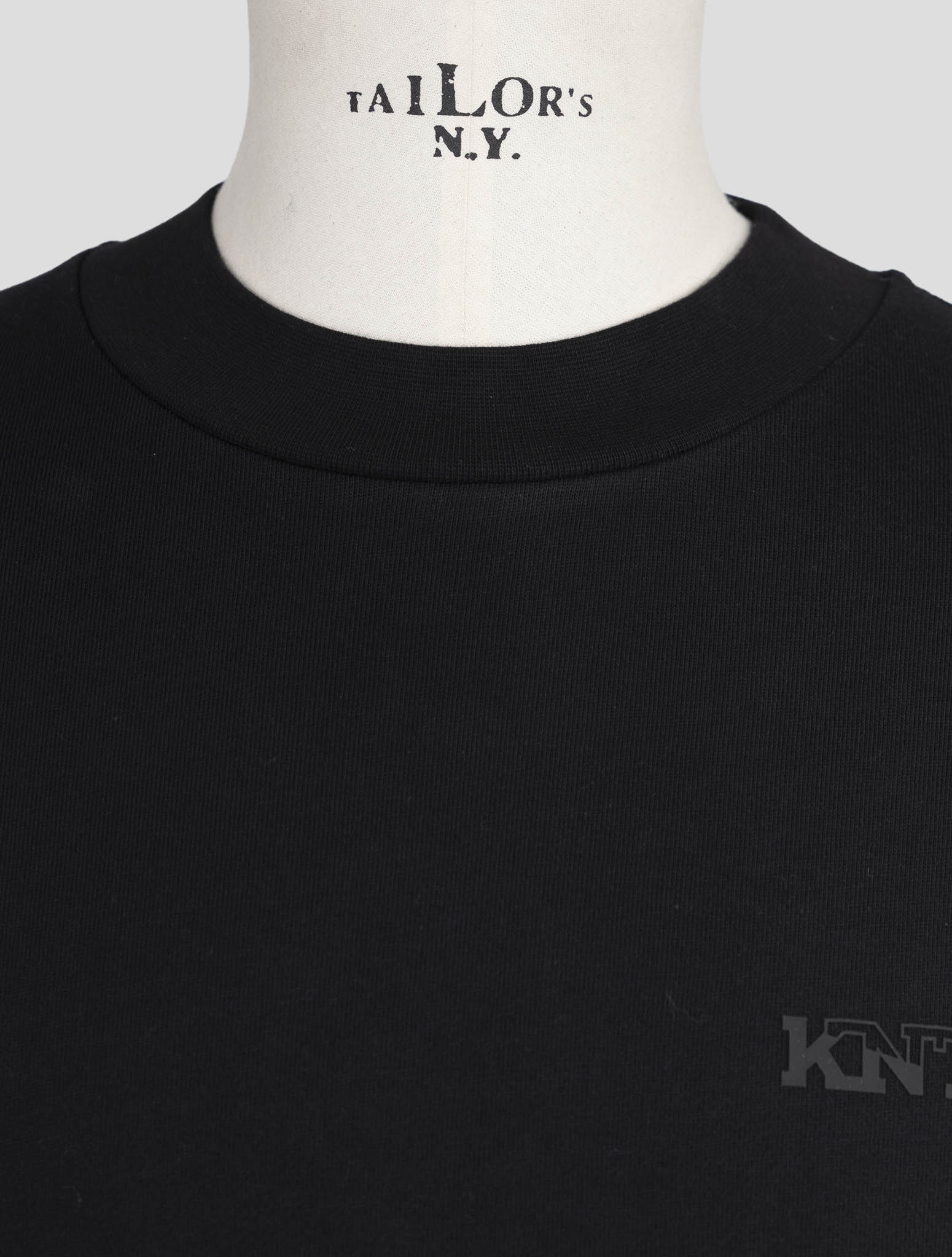 Kiton Knt Black Cotton Sweater Crewneck