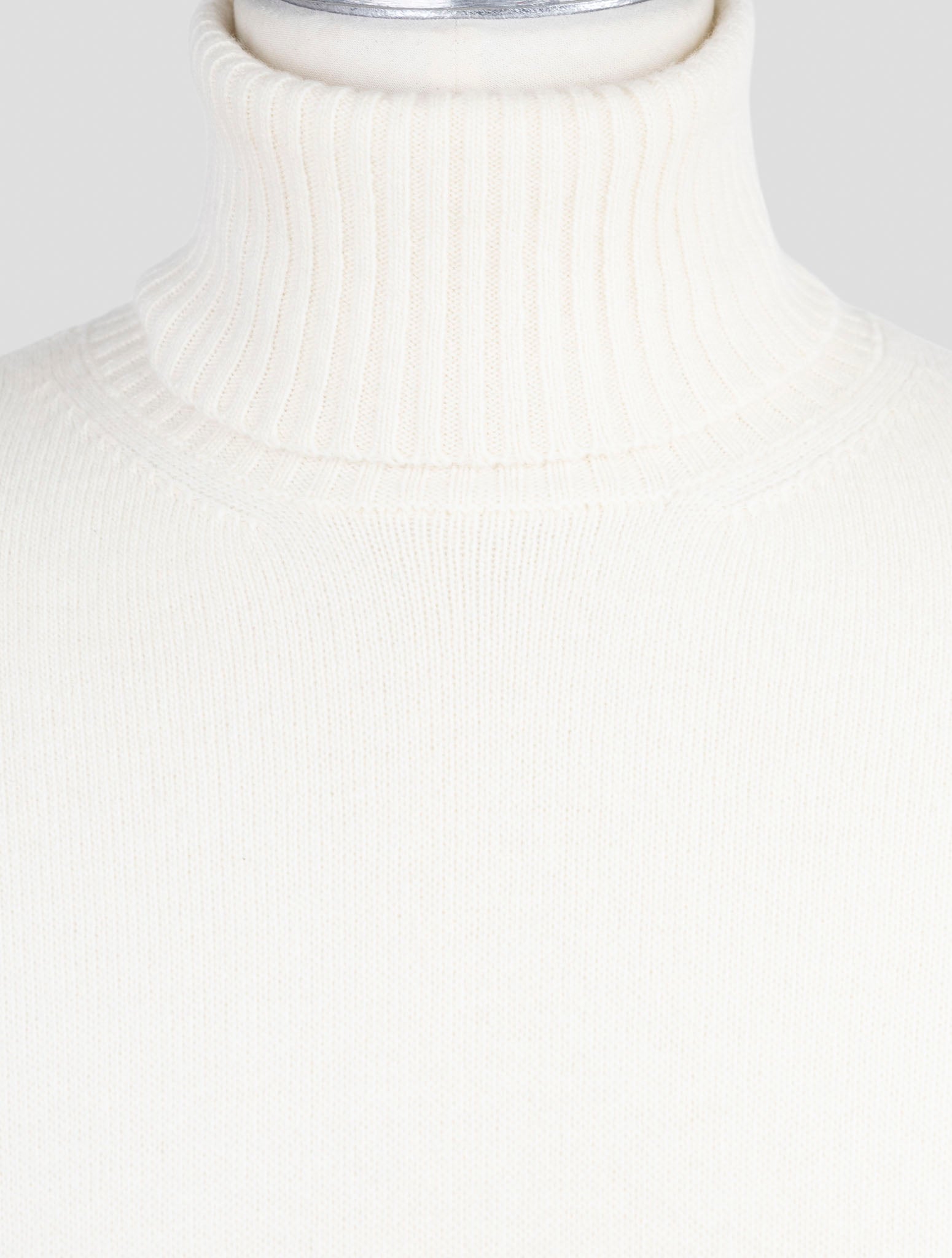 Kiton Knt White Virgin Wool Sweater Turtleneck