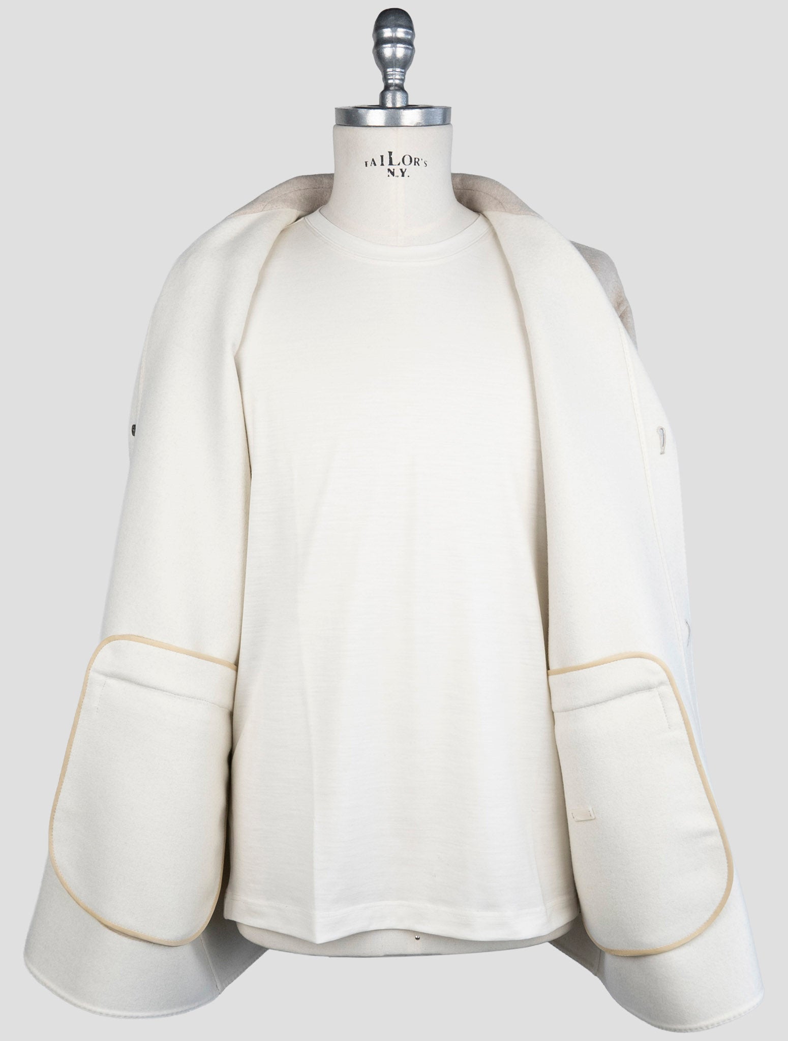 Kiton Beige Wool Cashmere Coat