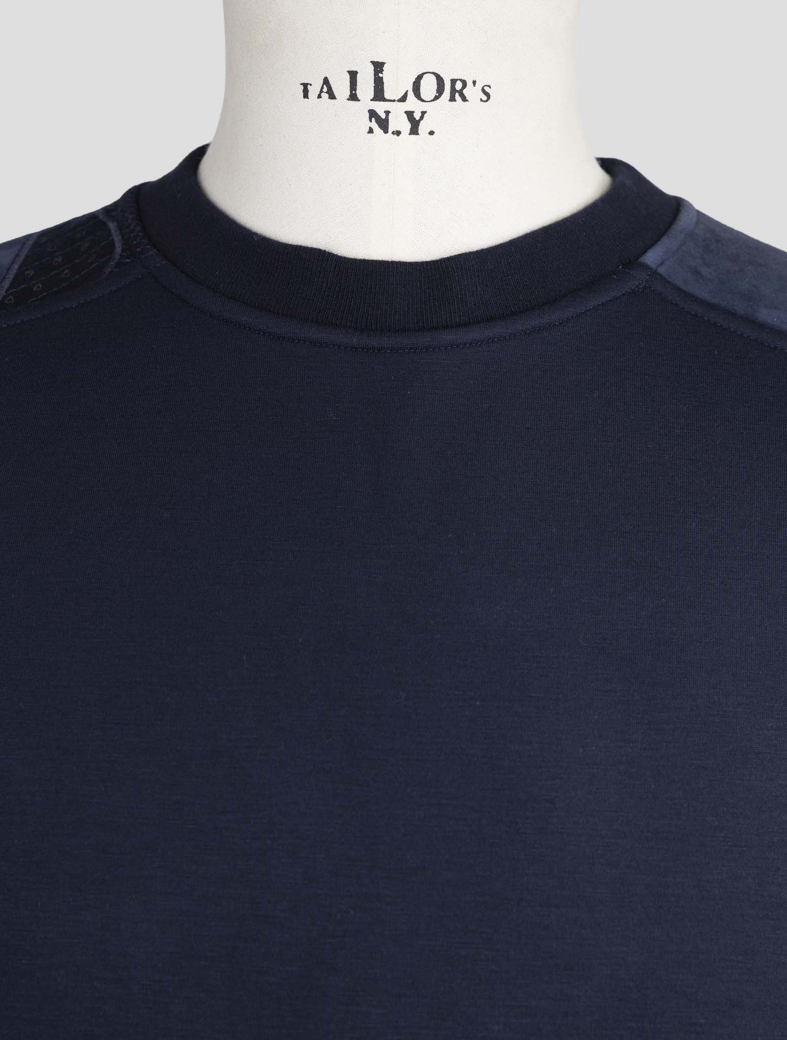 Kiton Knt Black Viscose Ea Sweater Crewneck