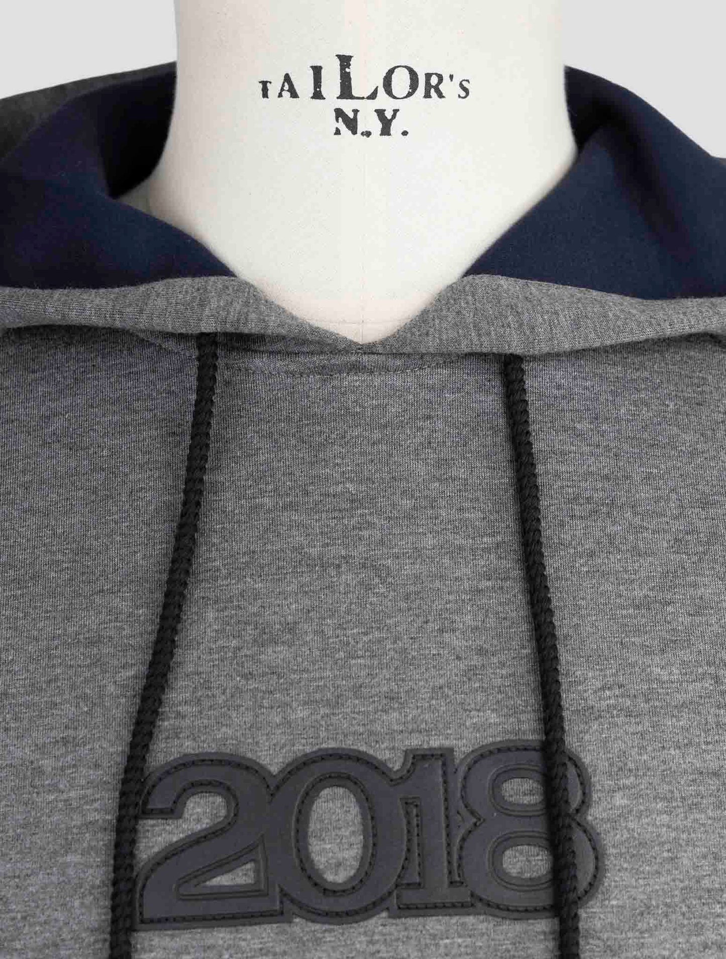 Kiton Knt Gray Viscose Ea Sweater Hoodie