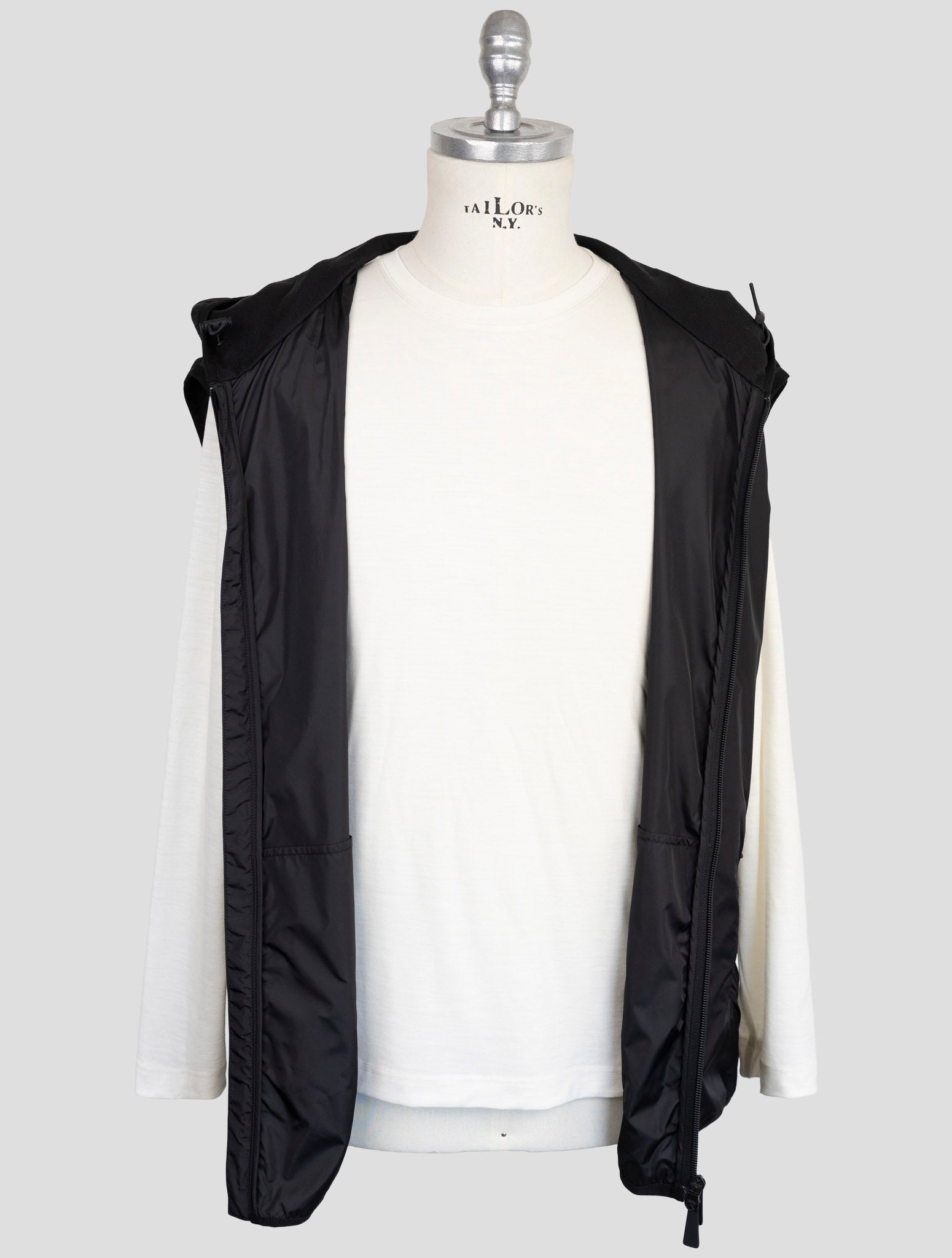 Kiton Knt Black Pa Coat Gilet