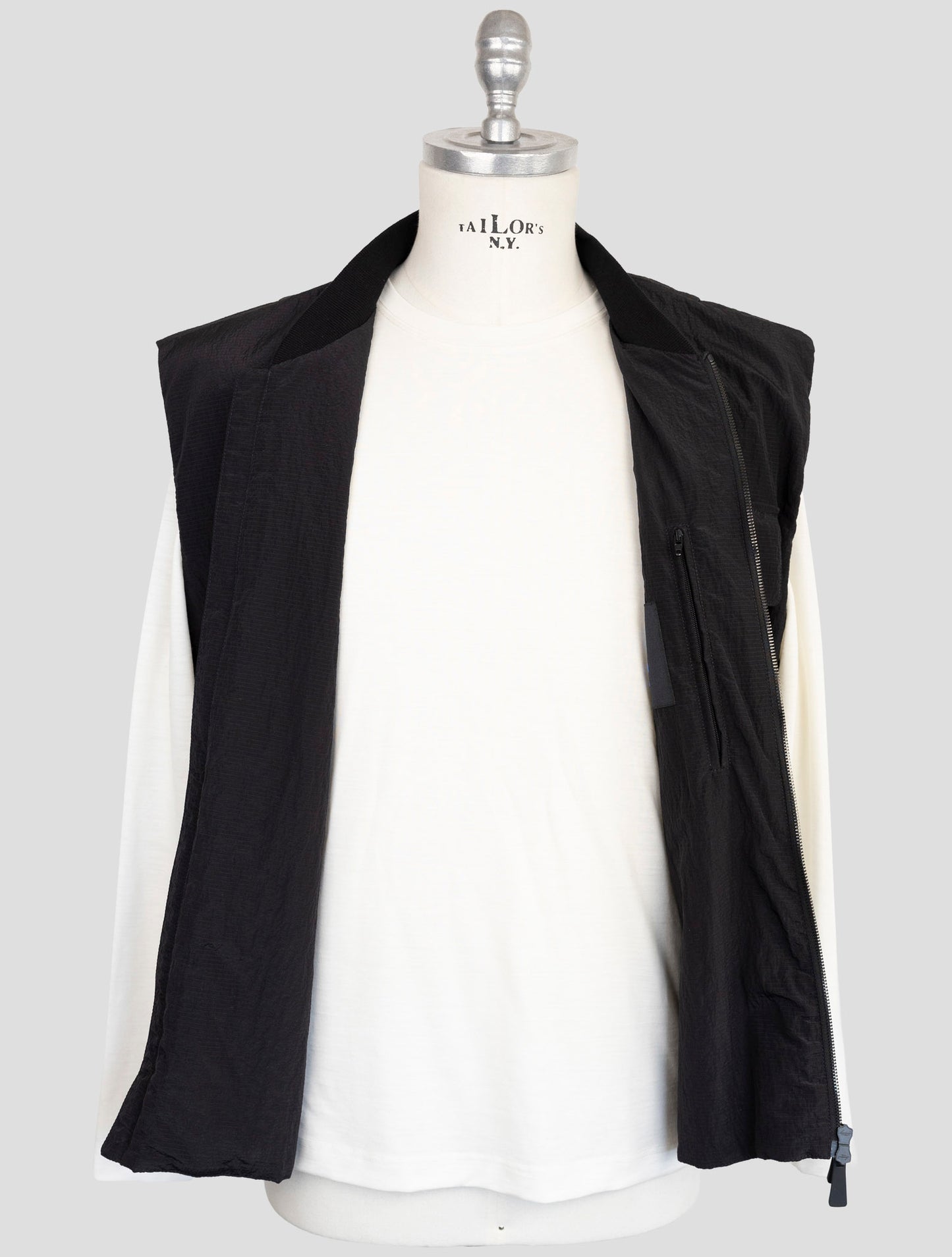 Kiton Knt Black Pa Coat Gilet