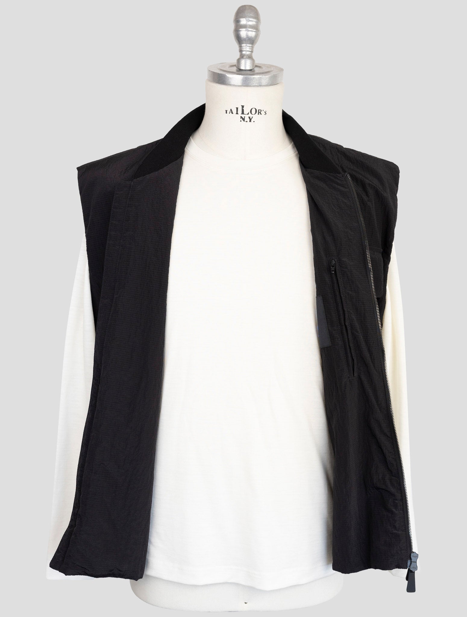 Kiton Knt Black Pa Coat Gilet