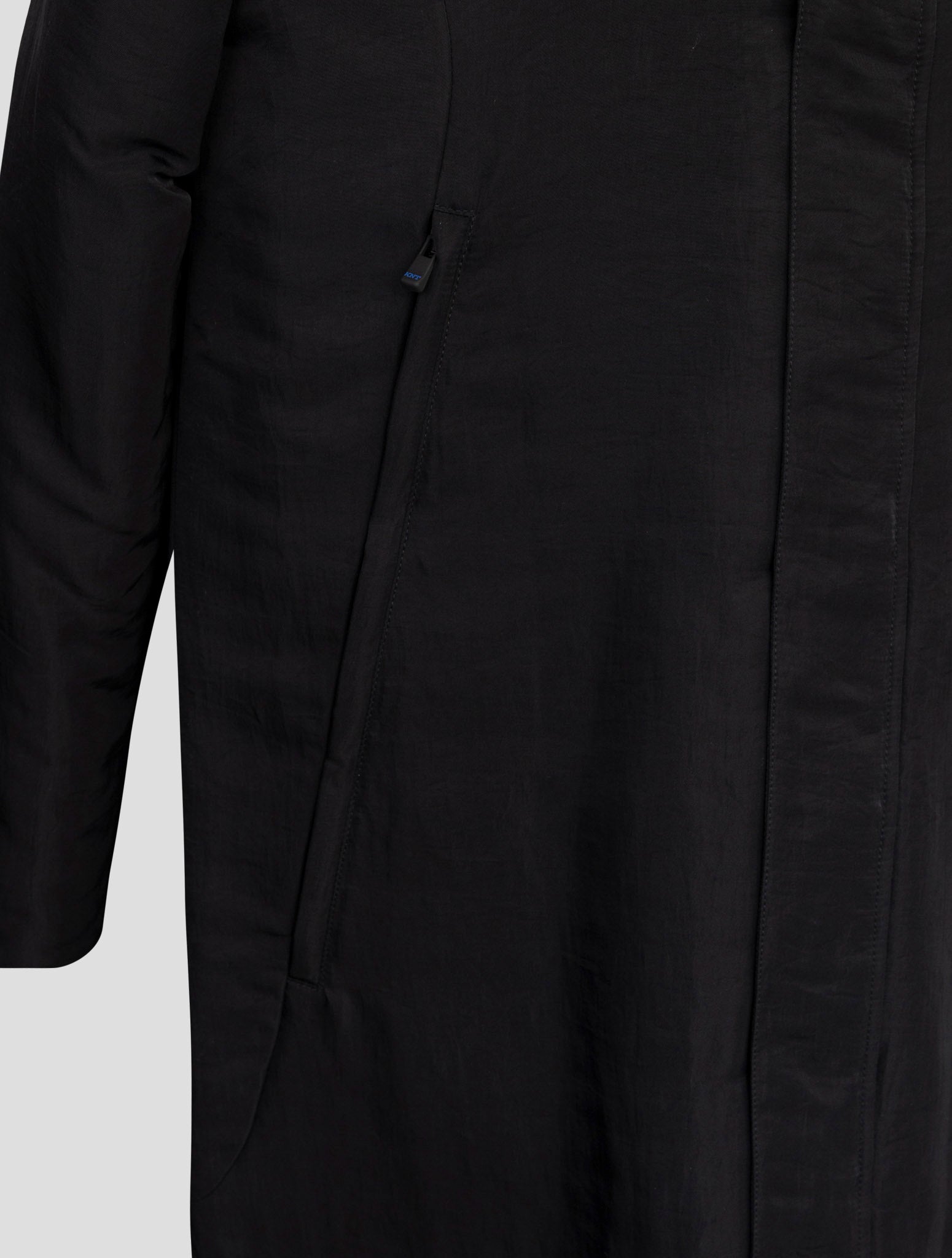 Kiton Knt Black Pa Overoat