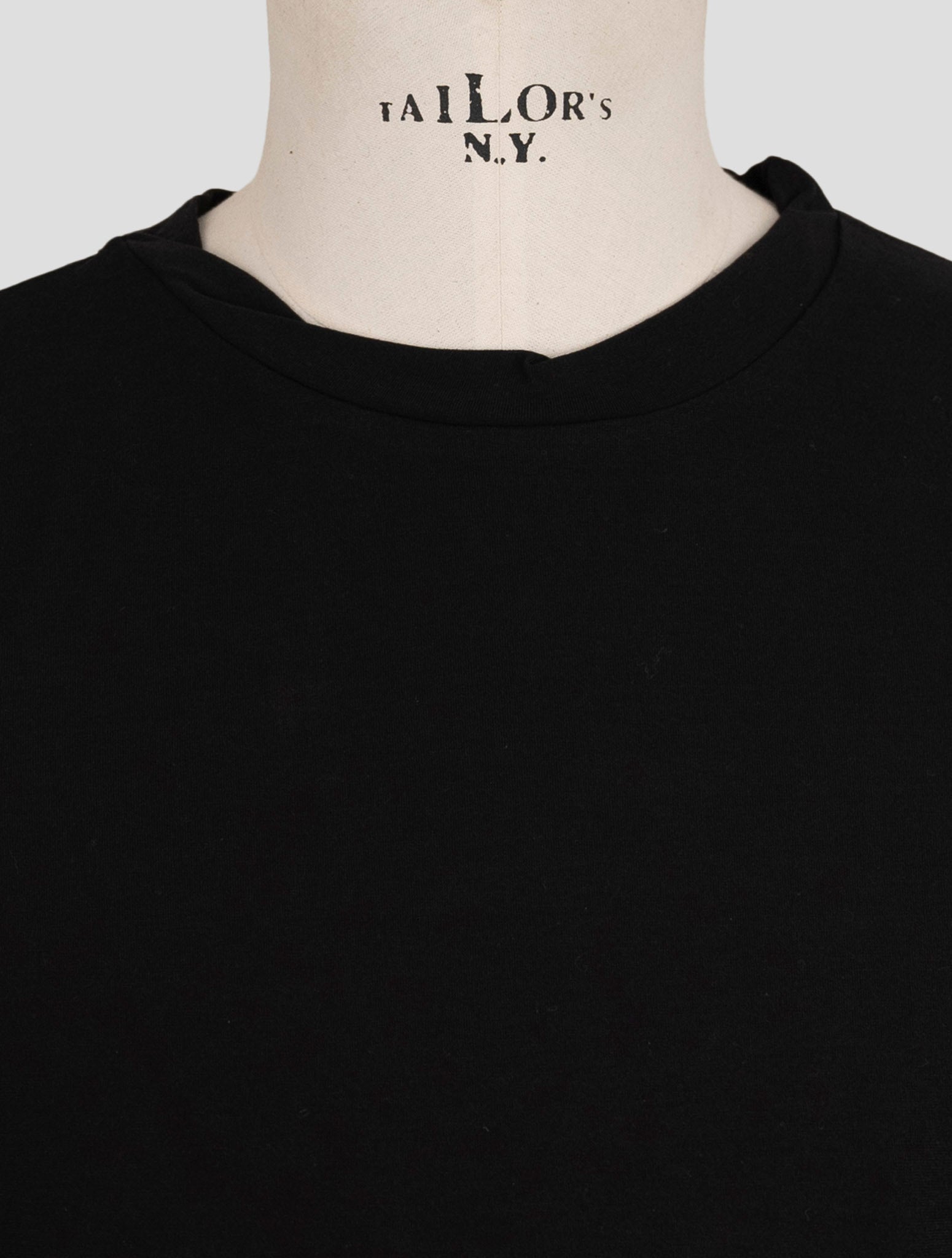 Kiton Knt Black Cotton Sweater Crewneck