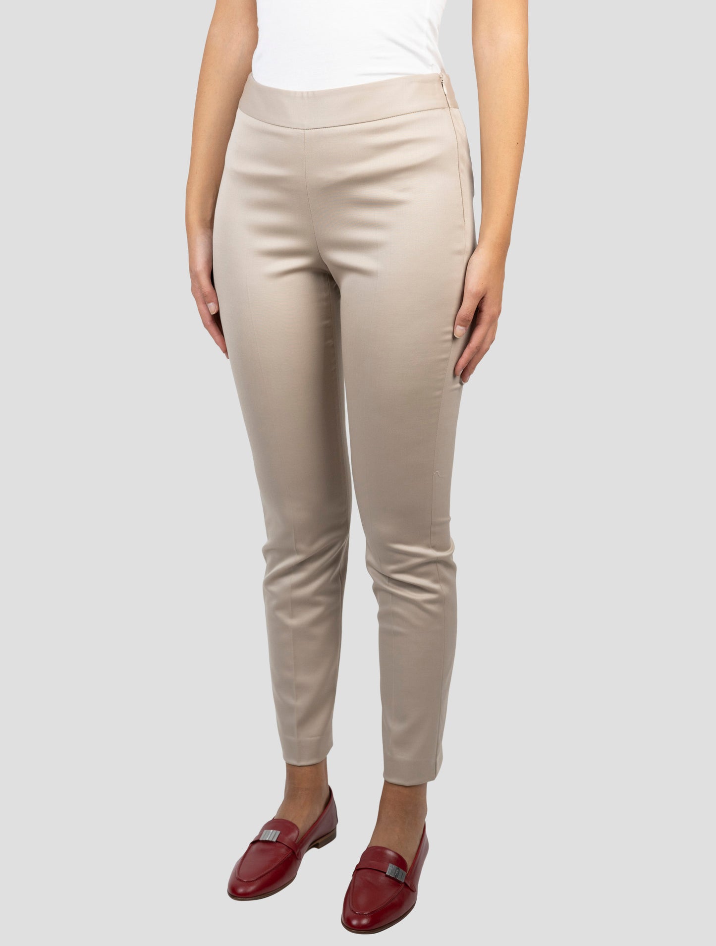 Kiton Beige Virgin Wool Ea Pants