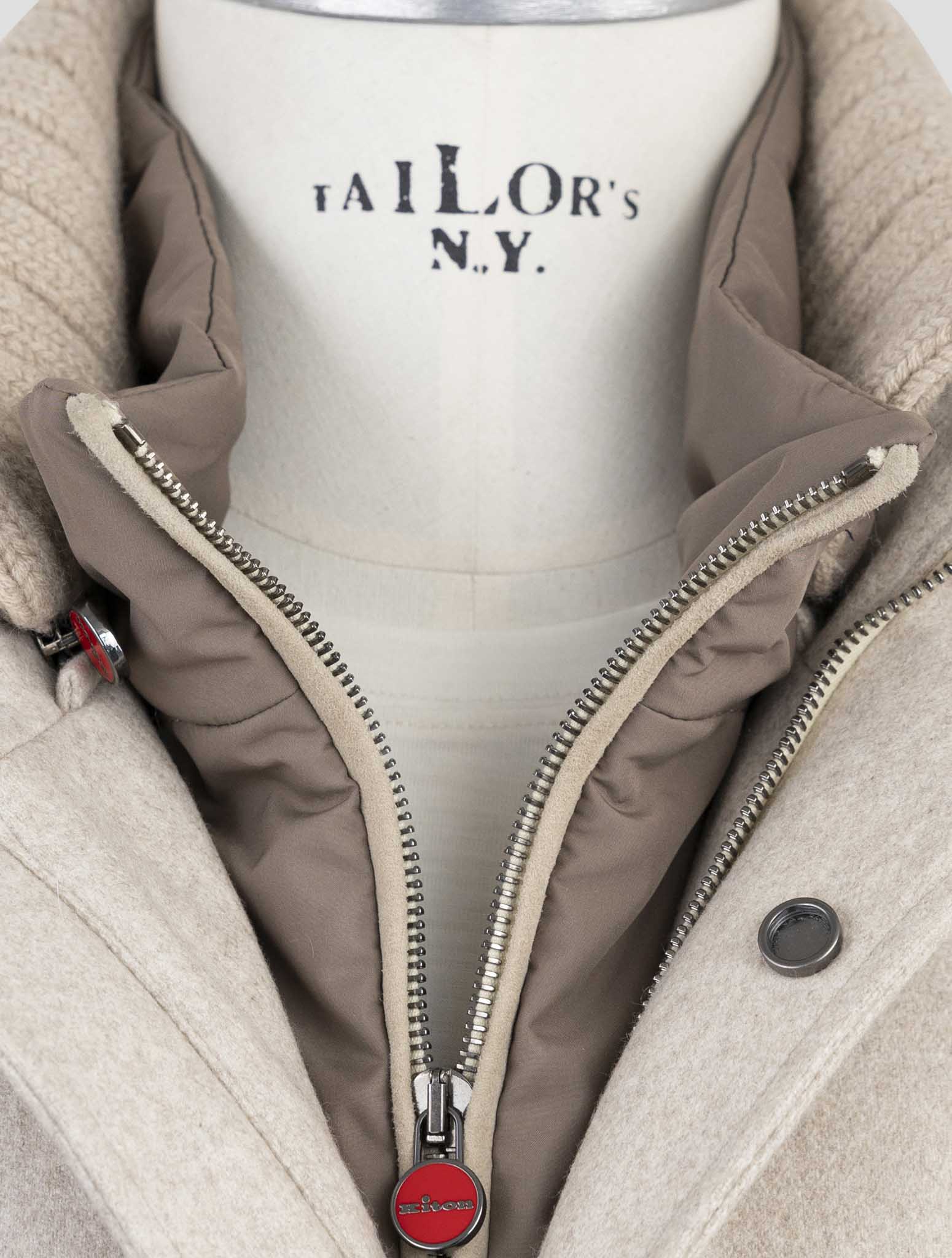 Kiton Beige Cashmere Coat