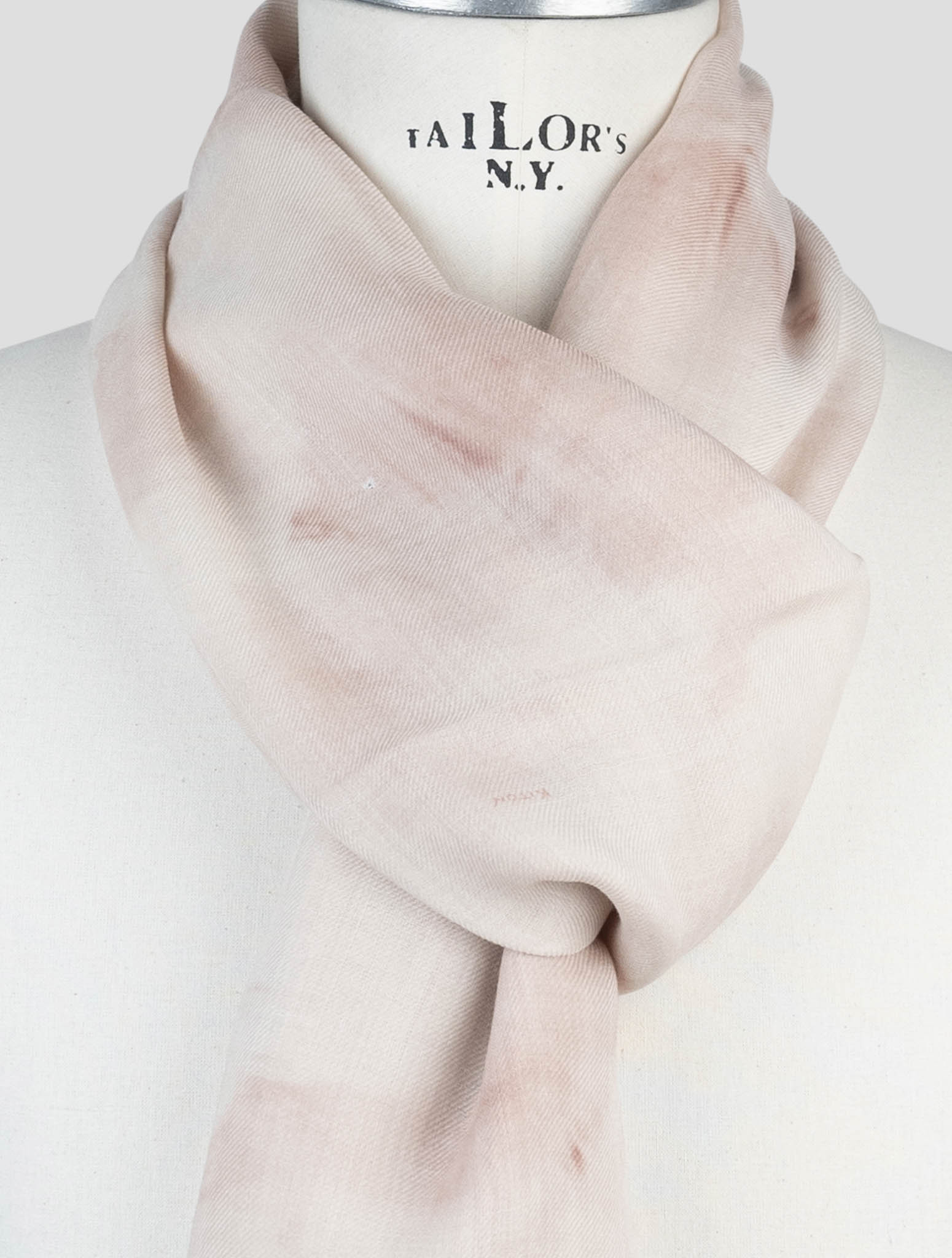 Kiton Beige Cashmere Scarf