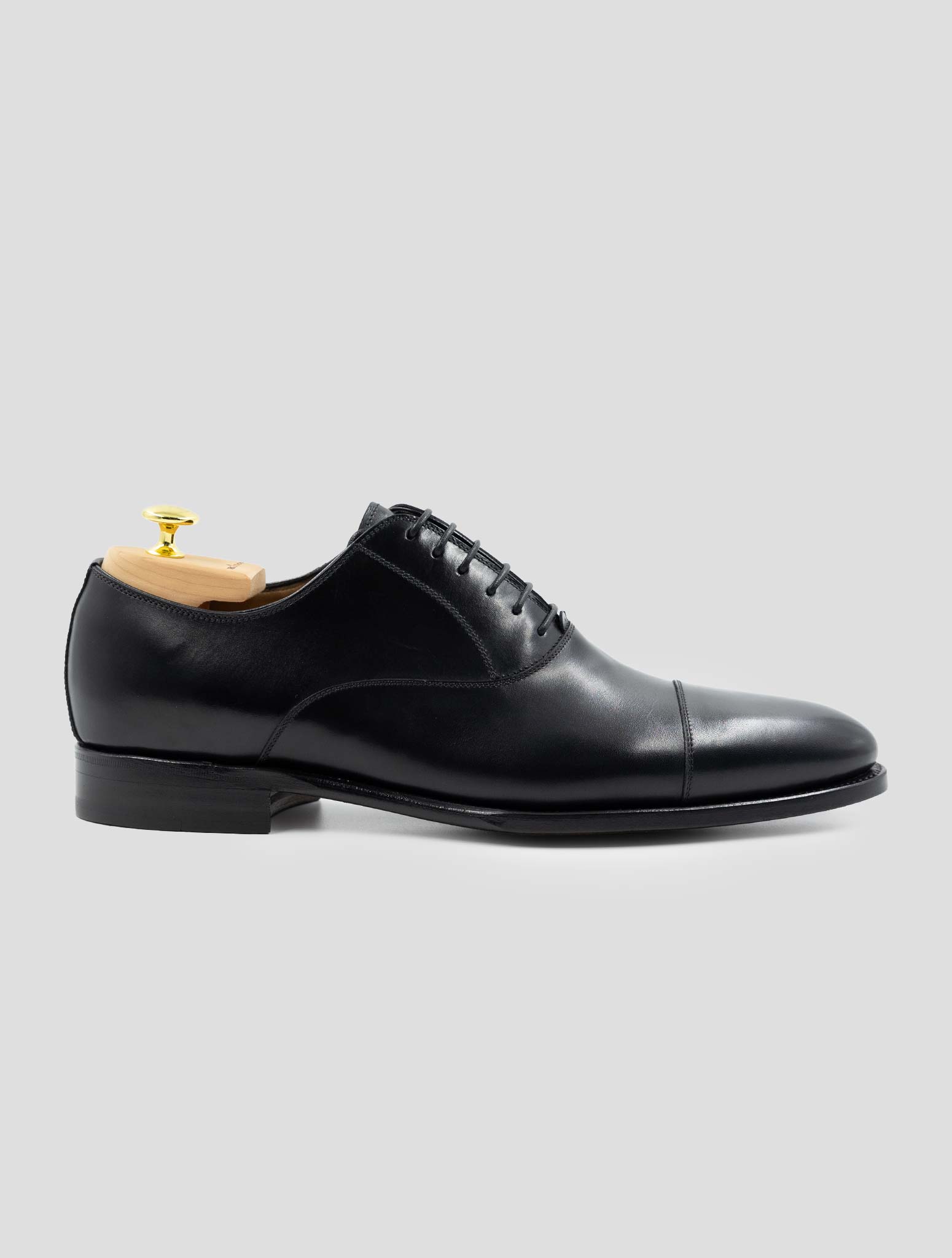 Kiton Black Leather Dress Shoes