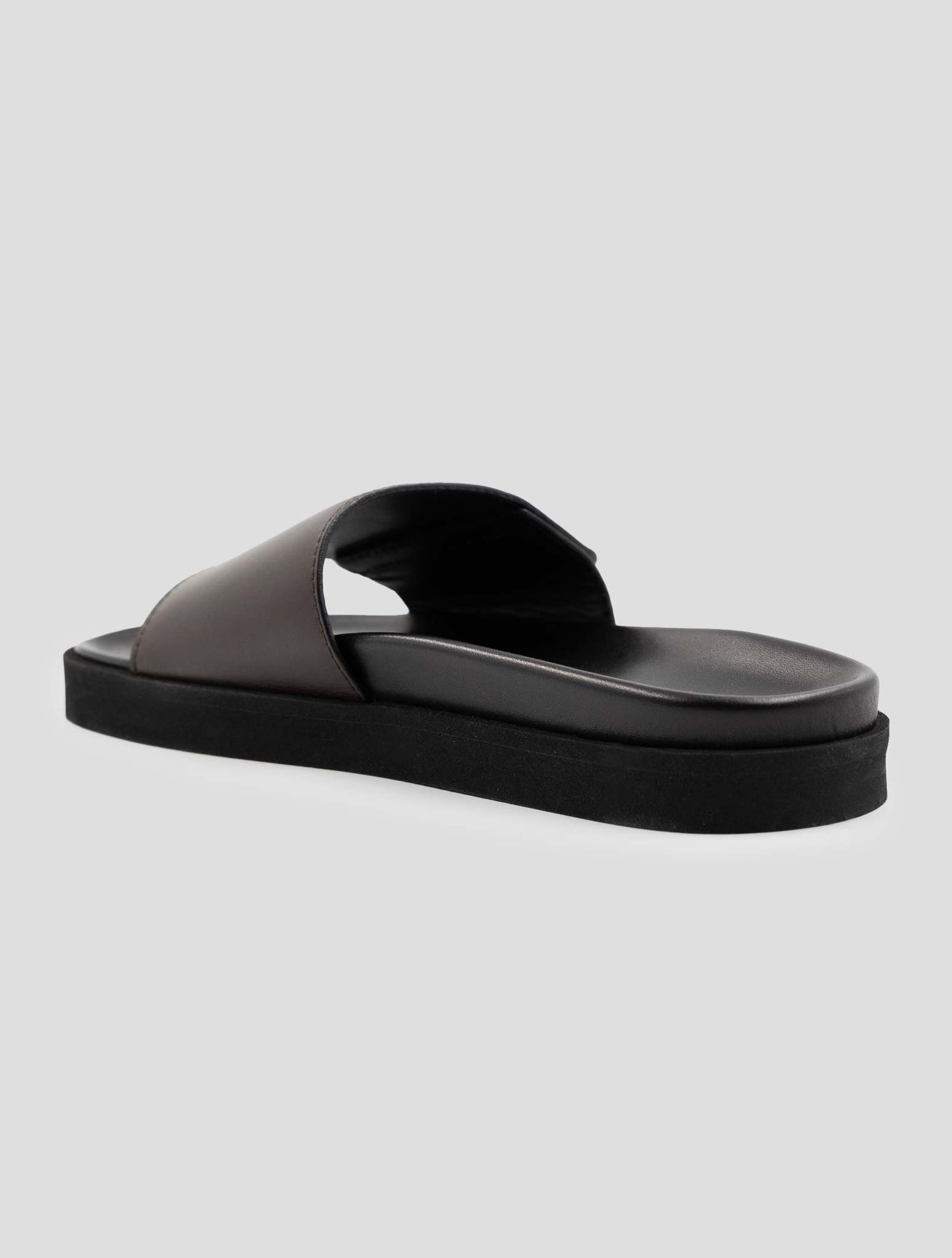 Kiton Brown Black Leather Slippers