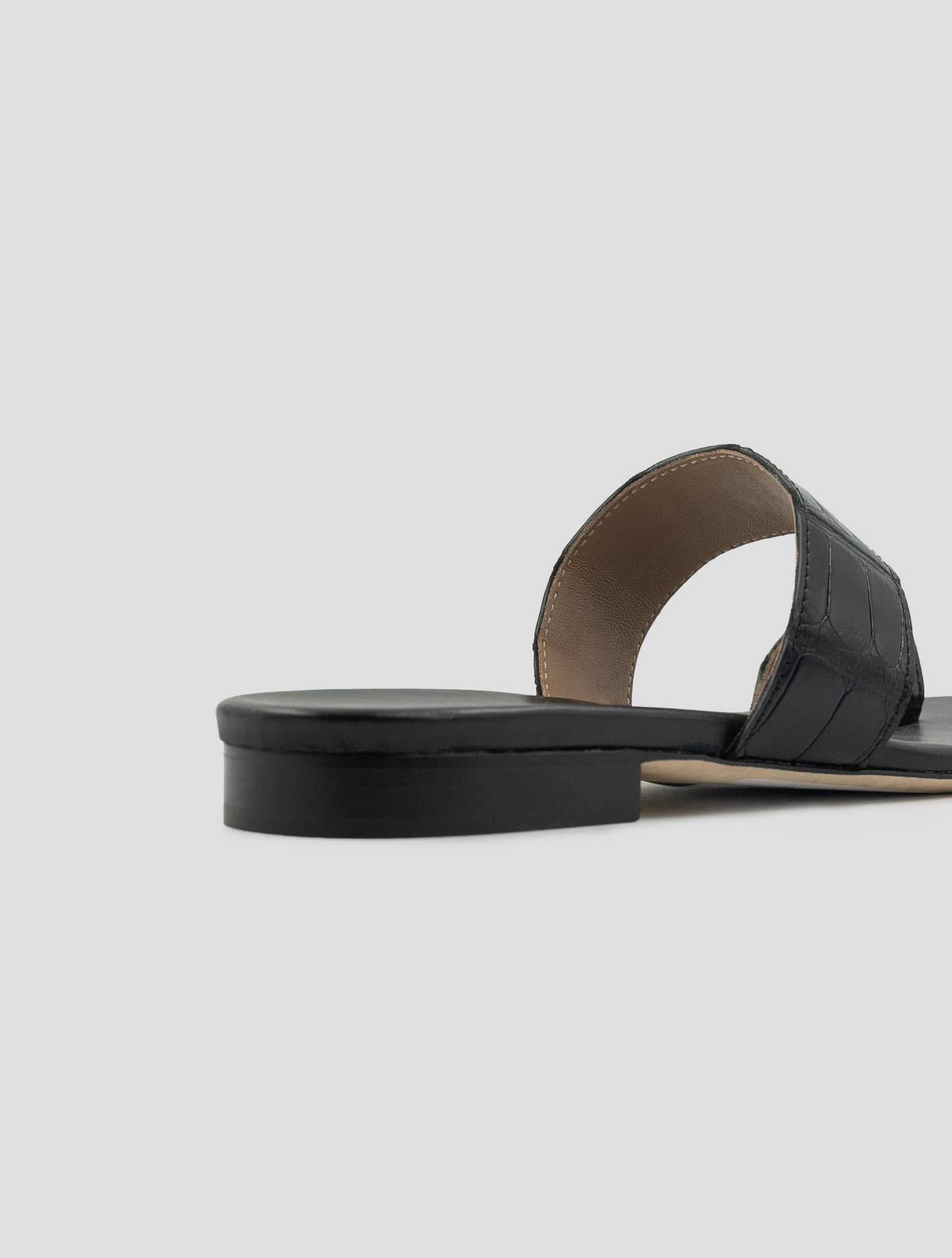 Kiton Black Leather Crocodile Leather Sandals