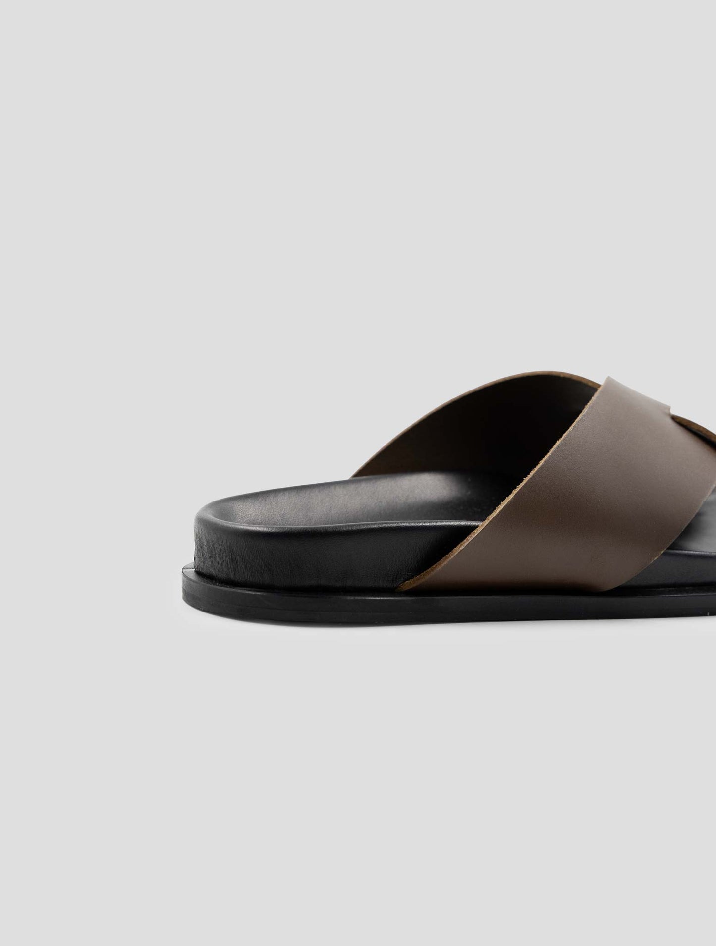 Kiton Brown Leather Sandals