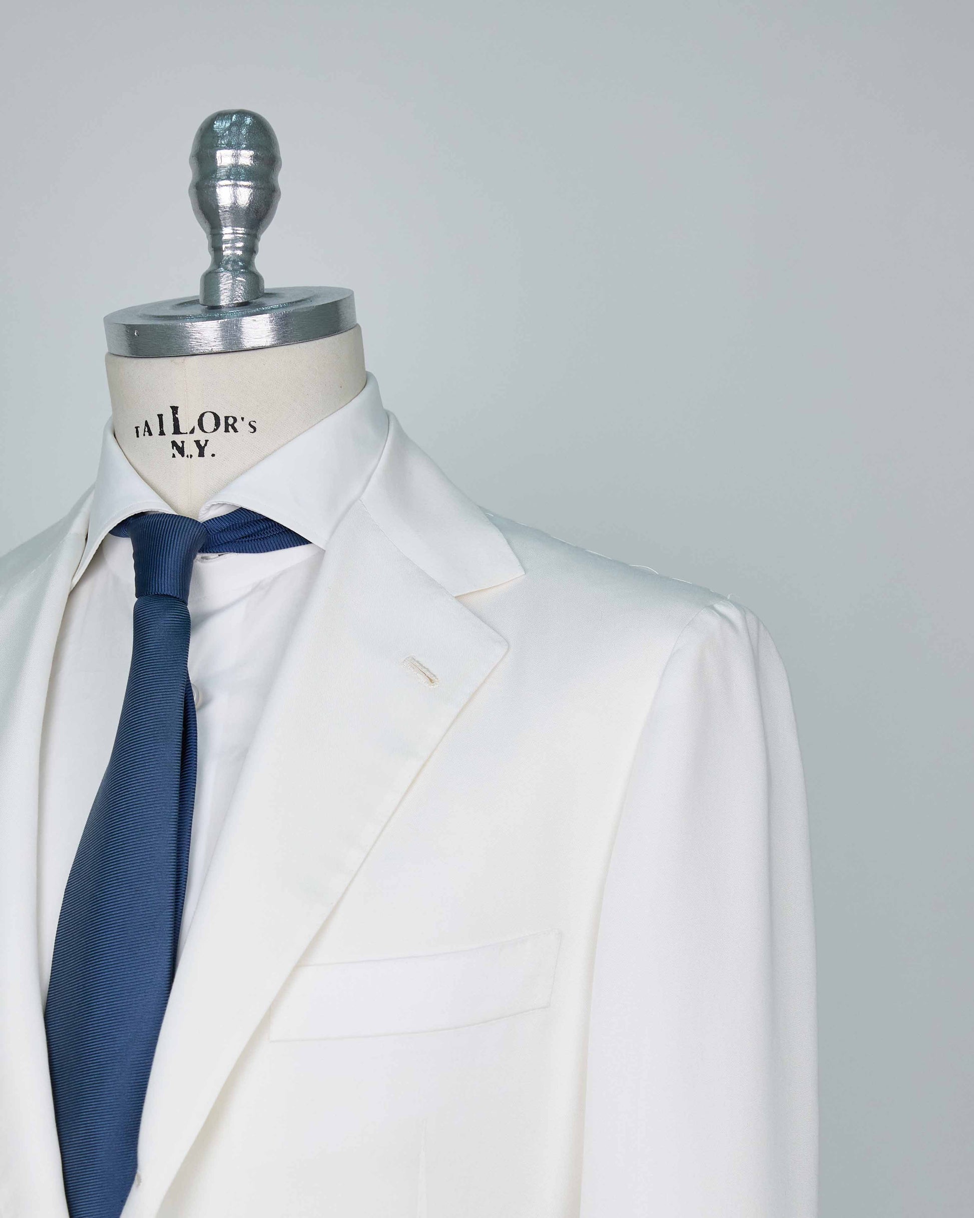 Kiton White Lyocell Viscose Silk Suit