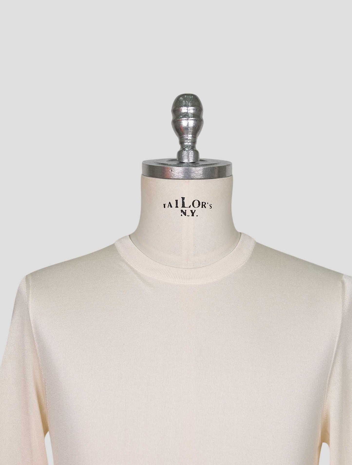 Kiton Beige Silk Sweater Crewneck