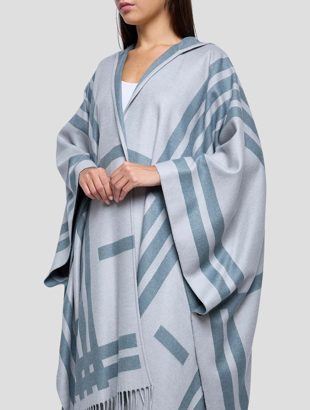Kiton Gray Silk Cashmere Poncho Women