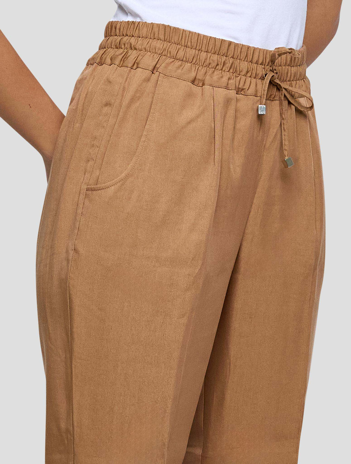 Kiton Brown Lyocell Viscose Silk Pants Women