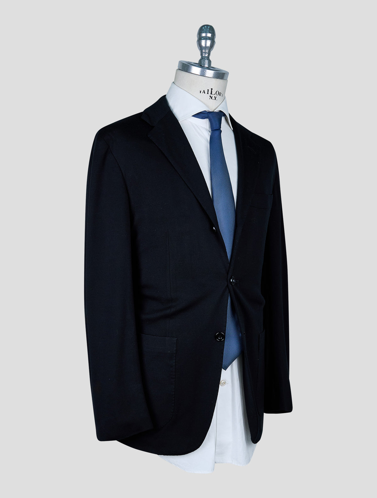 Kiton Black Virgin Wool 12,9 Micron Suit